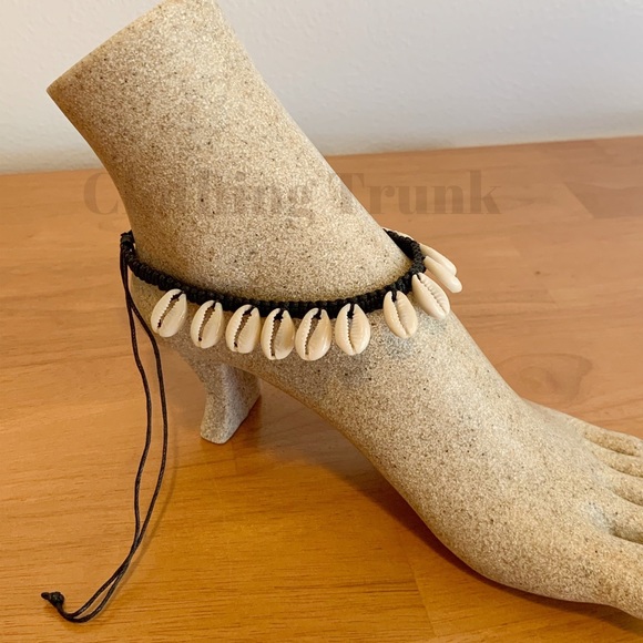 Handmade Cowrie Shell Macrame Anklet – Black Cord Adjustable Beach Jewelry - Picture 2 of 3